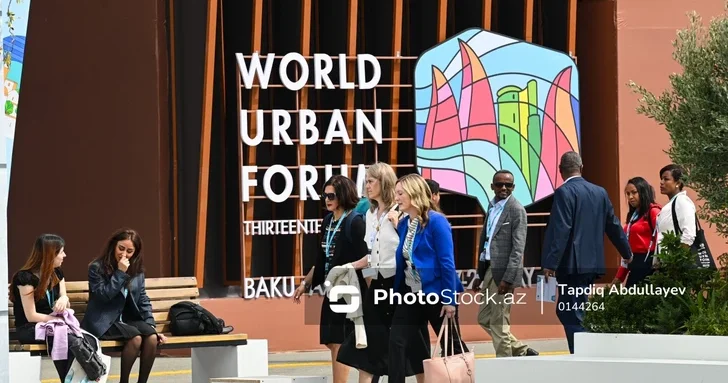 На WUF13 в Баку обсуждают превращение городов в стратегические системы устойчивости