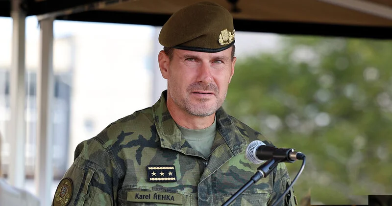 Ukrayna tam şəkildə NATO ya inteqrasiya olunmalıdır