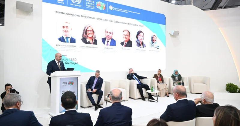 WUF13: “Multitərəfli əməkdaşlıq vasitəsilə mənzil siyasətinin inkişafı: qlobal öhdəliklərdən yerli təsirə” mövzusunda sessiya yekunlaşıb