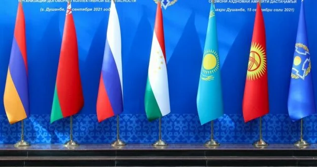 Rusiya Ermənistanı KTMT yə üzvlük haqqını ödəməyə çağırıb
