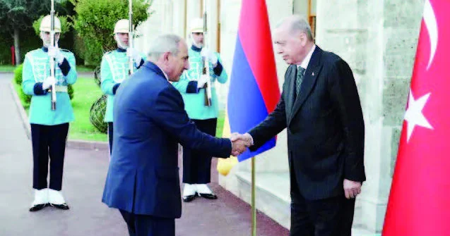 Paşinyanın Türkiyə səfəri: Ankara Bakı İrəvan oxu
