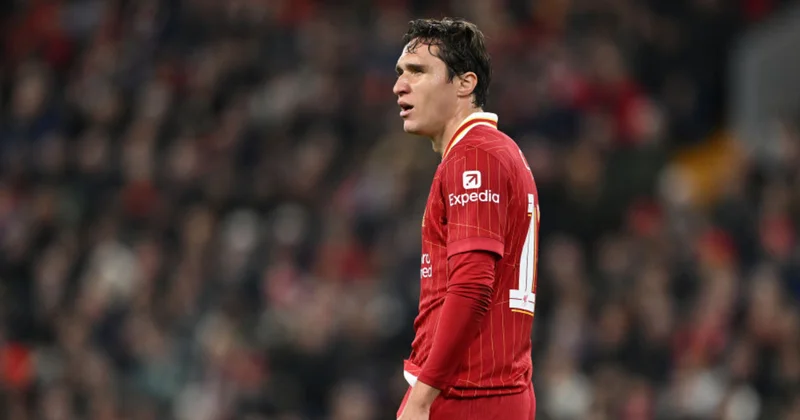 İtaliyalı futbolçu “Liverpul”dan ayrılacaq