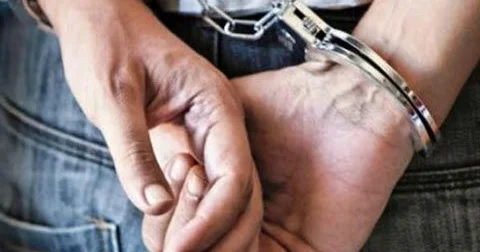 Fransa cinayət məsuliyyətinin yaşını endirməyi təklif edir