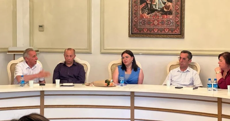 Mətanət Vahid Ulduz lu görüşlər in qonağı olub