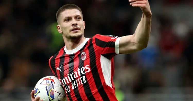 Milan 27 yaşlı futbolçu ilə müqaviləni uzatmayacaq