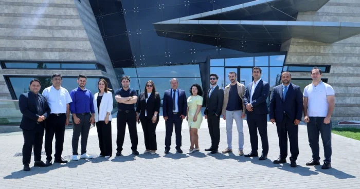Macarıstanın xarici şirkəti Azərbaycanın kosmik təcrübəsini öyrənir