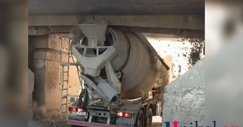 Şirvanda yük maşını körpüyə ilişdi VİDEO