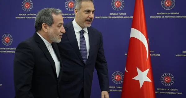 Fidanla Arakçı görüşdü
