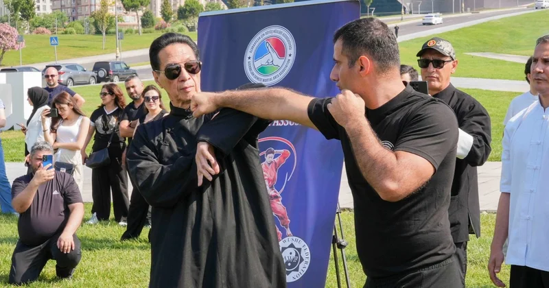 İp Manın tələbəsindən Bakıda seminar FOTO