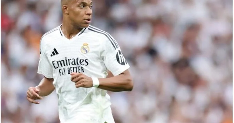 Mbappe meydana nə vaxt qayıdacaq?