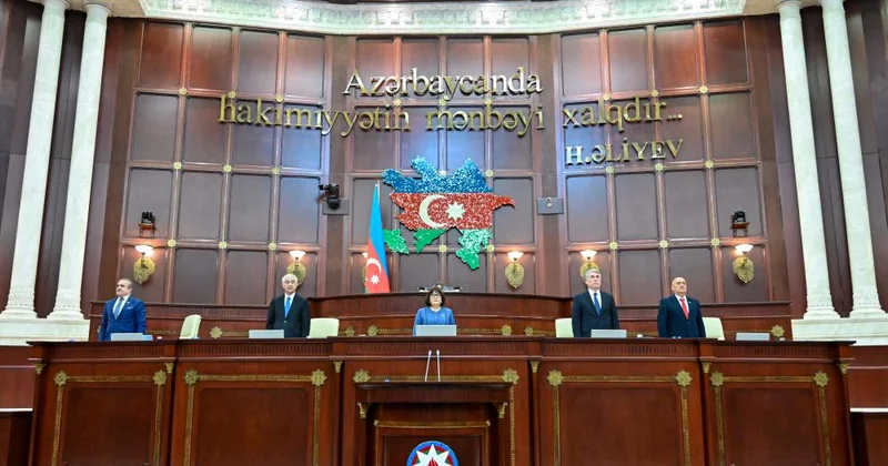 Deputatlar Naxçıvan Konstitusiyasının dəyişdirilməsi üçü TOPLAŞIR