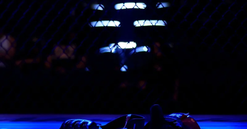 Camal Hill Bakıdakı UFC turnirinin əsas döyüşündə Rountriyə yenildi