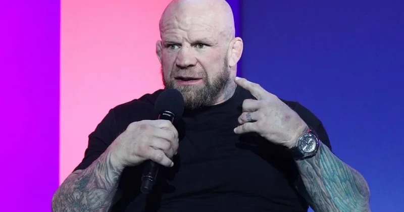 MMA döyüşçüsü islamı qəbul etdi