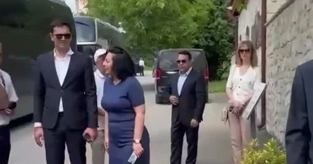Хикмет Гаджиев и дипломаты в Шуше