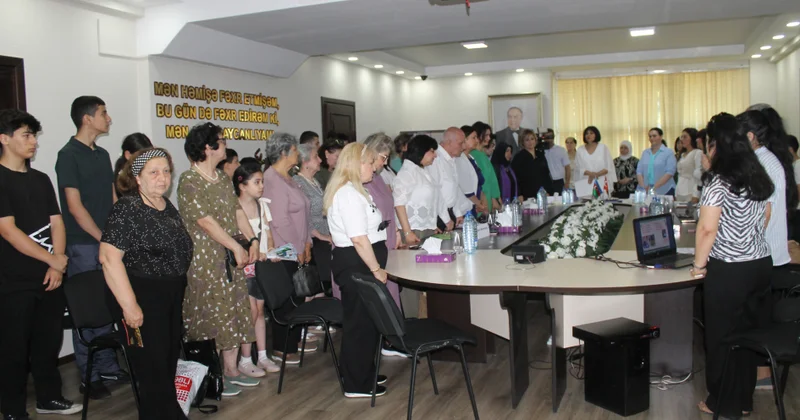 Xalq şairi Bəxtiyar Vahabzadənin 100 illiyi münasibətilə tədbir keçirilib