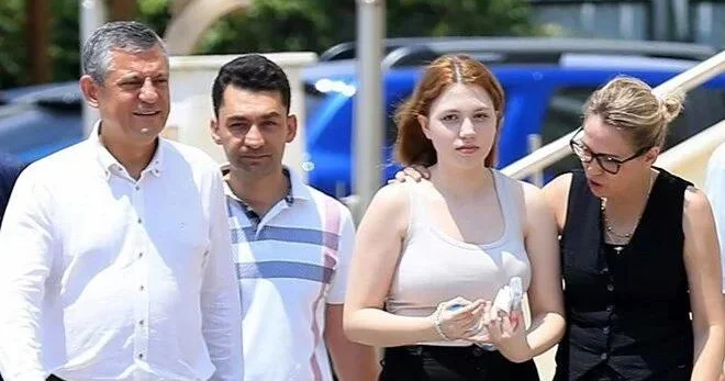 Özgür Özel, Ferdi Zeyrekin qızını YKS imtahanında tək qoymadı