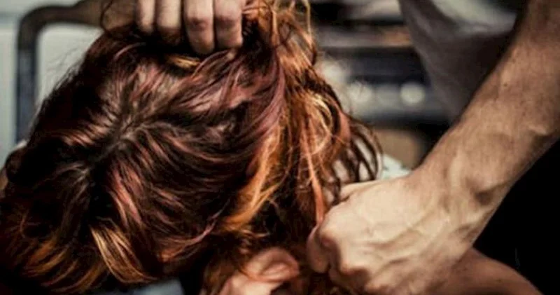 Bakıda 37 yaşlı kişi sevgilisini döydü