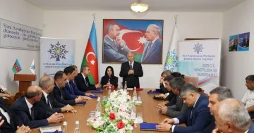 Şəmkirdə Dövlət Qulluqçularının Peşə Bayramı Günü qeyd olunub.