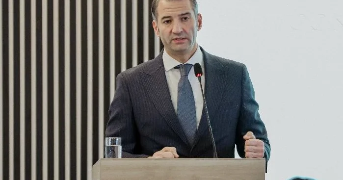 Gənclər Fondunun icraçı direktoru işdən çıxarılıb Özü TƏSDİQLƏDİ