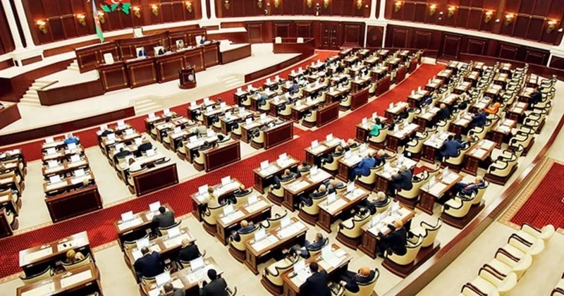 Parlamentdə fikir ayrılığı yarandı