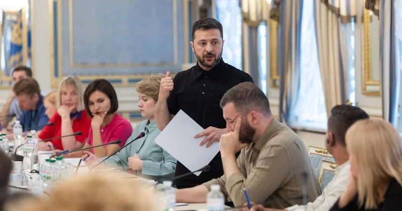 Зеленский просит союзников выделить 0,25% ВВП на увеличение производства оружия.