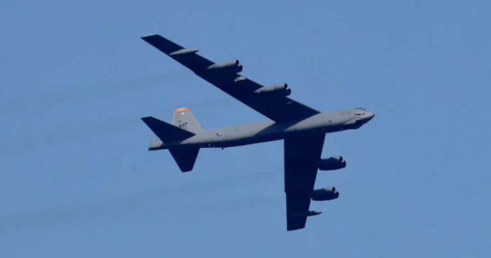США перебрасывают на Гуам стратегические бомбардировщики B 2
