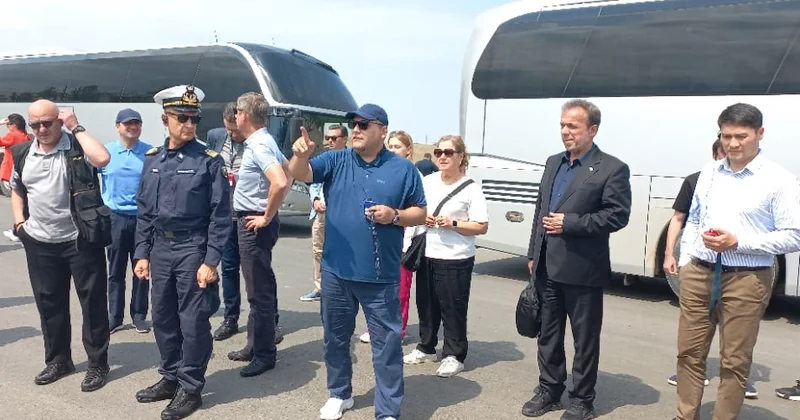 Xarici diplomatlar Ağdamda həyata keçirilən tikinti quruculuq işləri ilə tanış olublar YENİLƏNİB FOTO