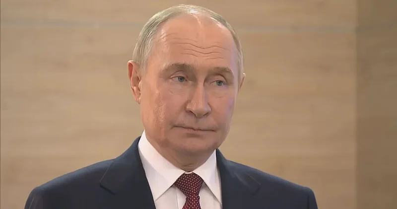Putin dörd vilayətdəki referendum ları tanımağı tələb edir və yeni müharibə ilə hədələyir