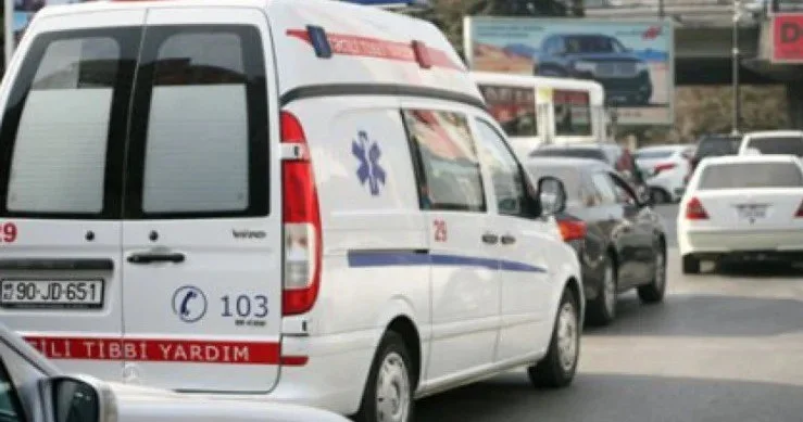 56 yaşlı kişi bağda gilas yığarkən vəfat etdi