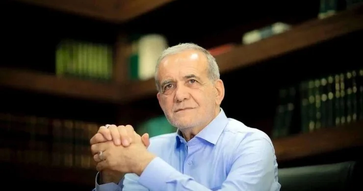 İran uranın zənginləşdirilməsindən imtina etməyək Pezeşkian
