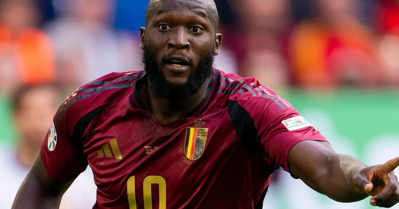 Lukaku İranla xal itkisini izah etdi: “Emosiya çox idi”