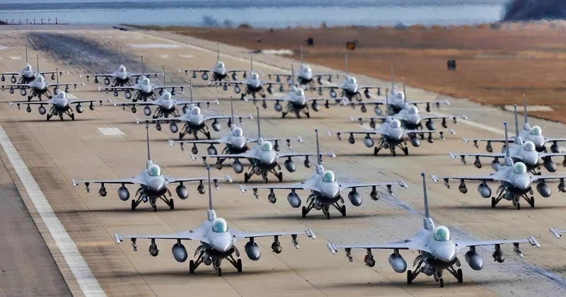 Bu ölkə Ukraynaya 40 ədəd F 16 verəcək