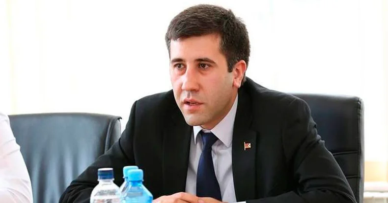 “Məlumat yayılıb ki, həlak olanlarımızın sayı hətta 500 ə çatır” Melikyan + FOTO KONKRET