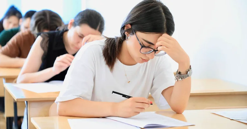Azərbaycan dili fənni üzrə test imtahanı təşkil edildi