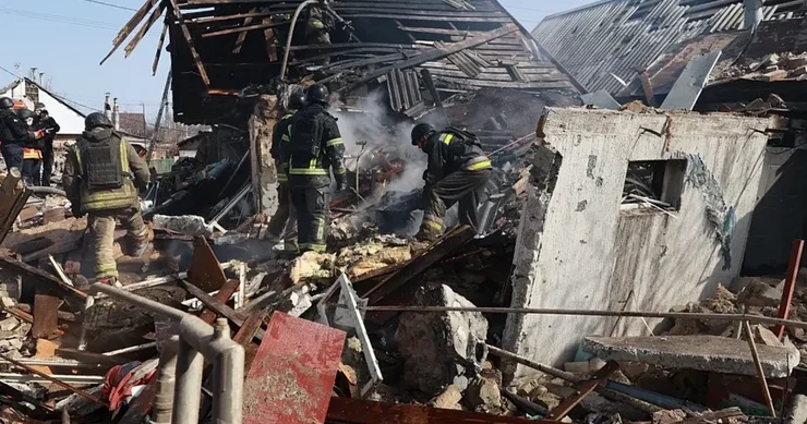 Zaporojyedə dəhşətli bombardman 5 ölü, 11 yaralı