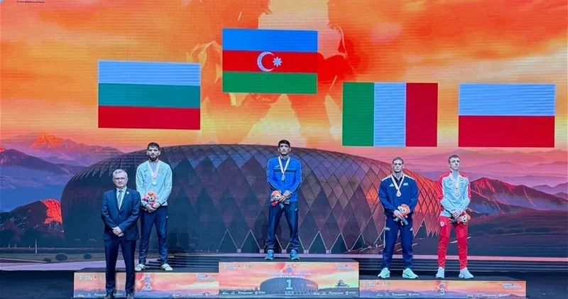 Узбекистанский легионер спас Азербайджан