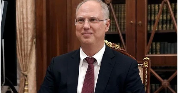 Putinin adamı yadplanetlilərdən növbəti xahişini etdi