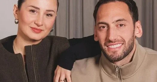 Çalhanoğlunun xanımı kapitanı müdafiə etdi