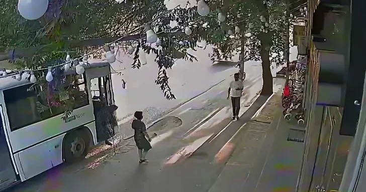 Смертельный наезд в Баку: автобус переехал 75 летнюю женщину, возбуждено уголовное дело