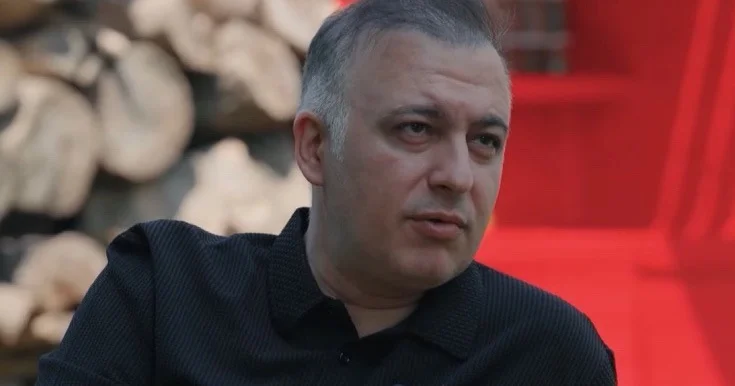 Hüseyndən tənqidlərə cavab: Çörəyimdən olaram