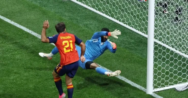 Mikel Oyarsabal İspaniya Səudiyyə Ərəbistanı matçınının ən yaxşısı olub