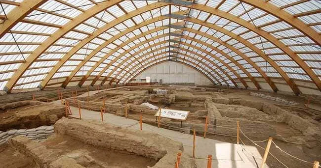 DNT Tədqiqatı Türkiyənin Neolitik Çatalhöyük şəhərində qadın mərkəzli cəmiyyətin olduğunu ortaya aşkarladı
