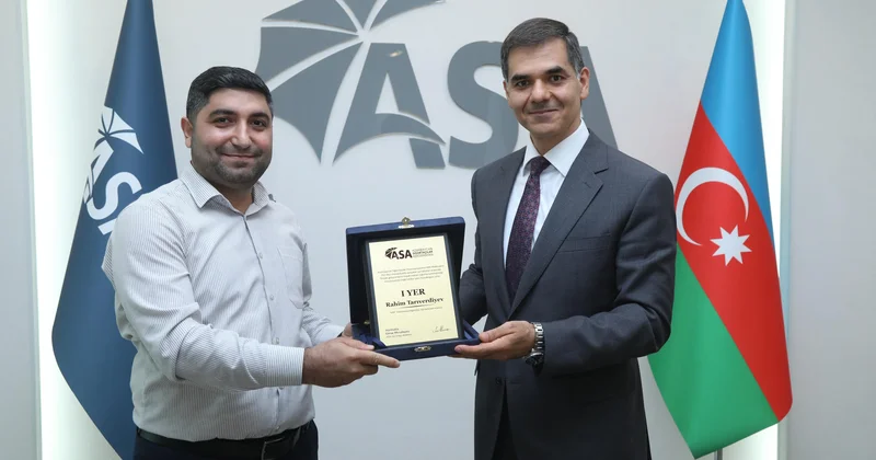 APA nın əməkdaşı ASA nın keçirdiyi yazı müsabiqəsinin qalibi olub FOTO