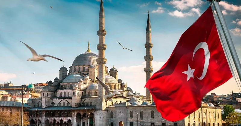 Qazi jurnalistlər Türkiyəyə gedir