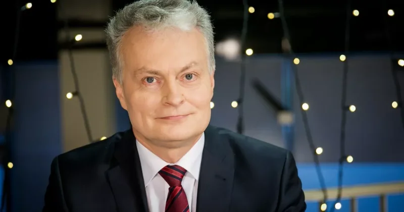 Науседа резко ответил на критику покупки бразильских самолетов