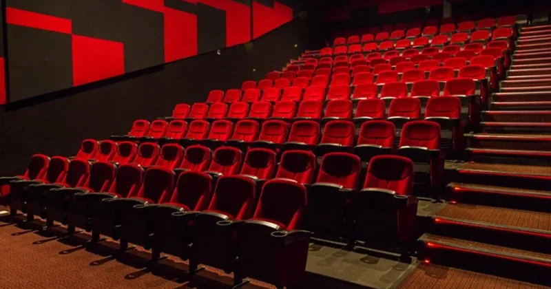 Jurnalistlər kinoteatrlarda pulsuz filmə baxa biləcəklər