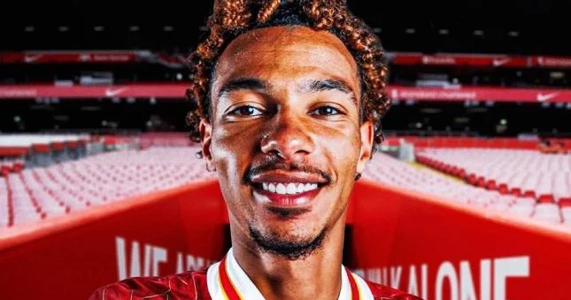 Yeni transfer Liverpuldadır