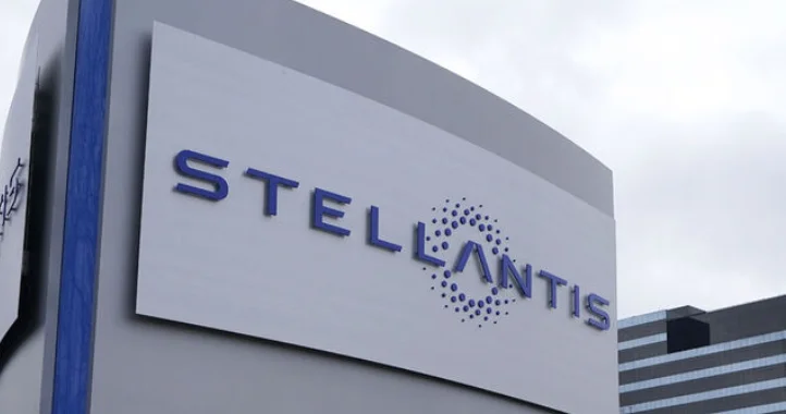 Avtomobil nəhəngi Stellantis zərərə uğradı İlin ilk yarısında 2,3 milyard avro itki