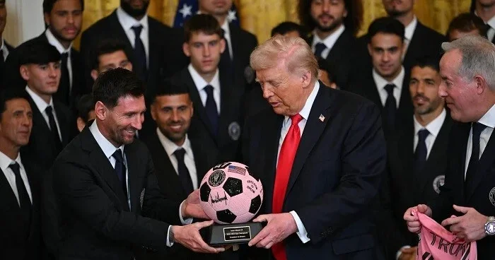 Tramp Messi ilə “həyatını” dəyişmək istəyir
