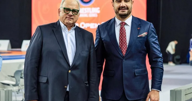 Güləş üzrə türkiyəli Olimpiya çempionu Bakıya gəlir